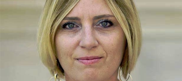Elena Vicente-Ruiz: "Es necesario que el PSOE priorice de una vez lo importante y se preocupe de arreglar la desastrosa gestión sanitaria"