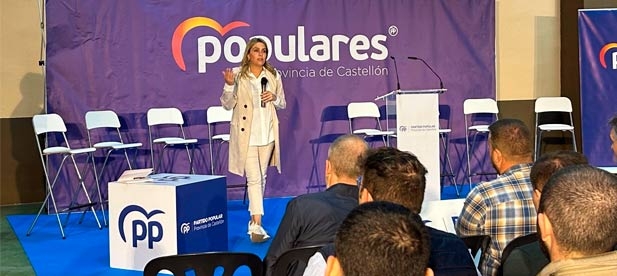 Marta Barrachina recuerda que el domingo 12, a las 12.00 horas, en la plaza de la Muralla, "los ciudadanos que creen en los principios de la democracia tienen la oportunidad de manifestar su opinión."