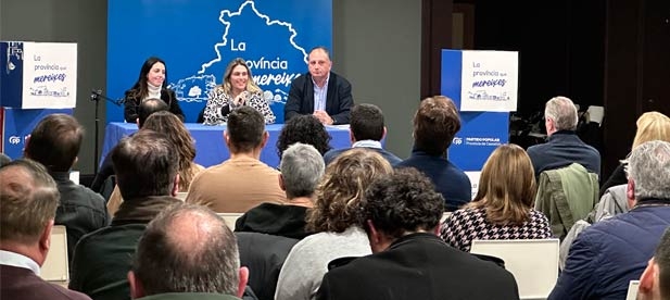 Marta Barrachina: “El PP tiene soluciones al colapso económico y social que ha generado el Gobierno de Sánchez. Los castellonenses necesitan tener trabajo y merecen recuperar el estado de bienestar”