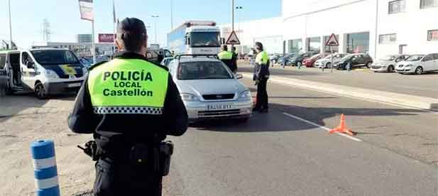Los Puntos de Presencia Policial suponen un refuerzo clave dentro del dispositivo de Magdalena porque nos permiten tener una presencia visible y permanente en la calle, en los lugares donde se concentra un mayor número de personas Los Puntos de Presencia Policial suponen un refuerzo clave dentro del dispositivo de Magdalena porque nos permiten tener una presencia visible y permanente en la calle, en los lugares donde se concentra un mayor número de personas