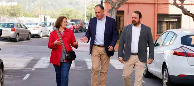 Salvador Aguilella, secretario general del PPCS, destaca que “nunca antes se había acometido una inversión tan elevada en la provincia y es el PP el que nuevamente cumple con la provincia” Salvador Aguilella, secretario general del PPCS, destaca que “nunca antes se había acometido una inversión tan elevada en la provincia y es el PP el que nuevamente cumple con la provincia”